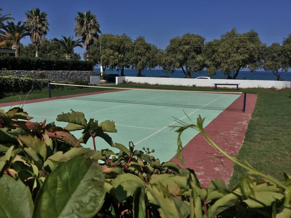 Hotel Oasis Kipariszía Kültér fotó