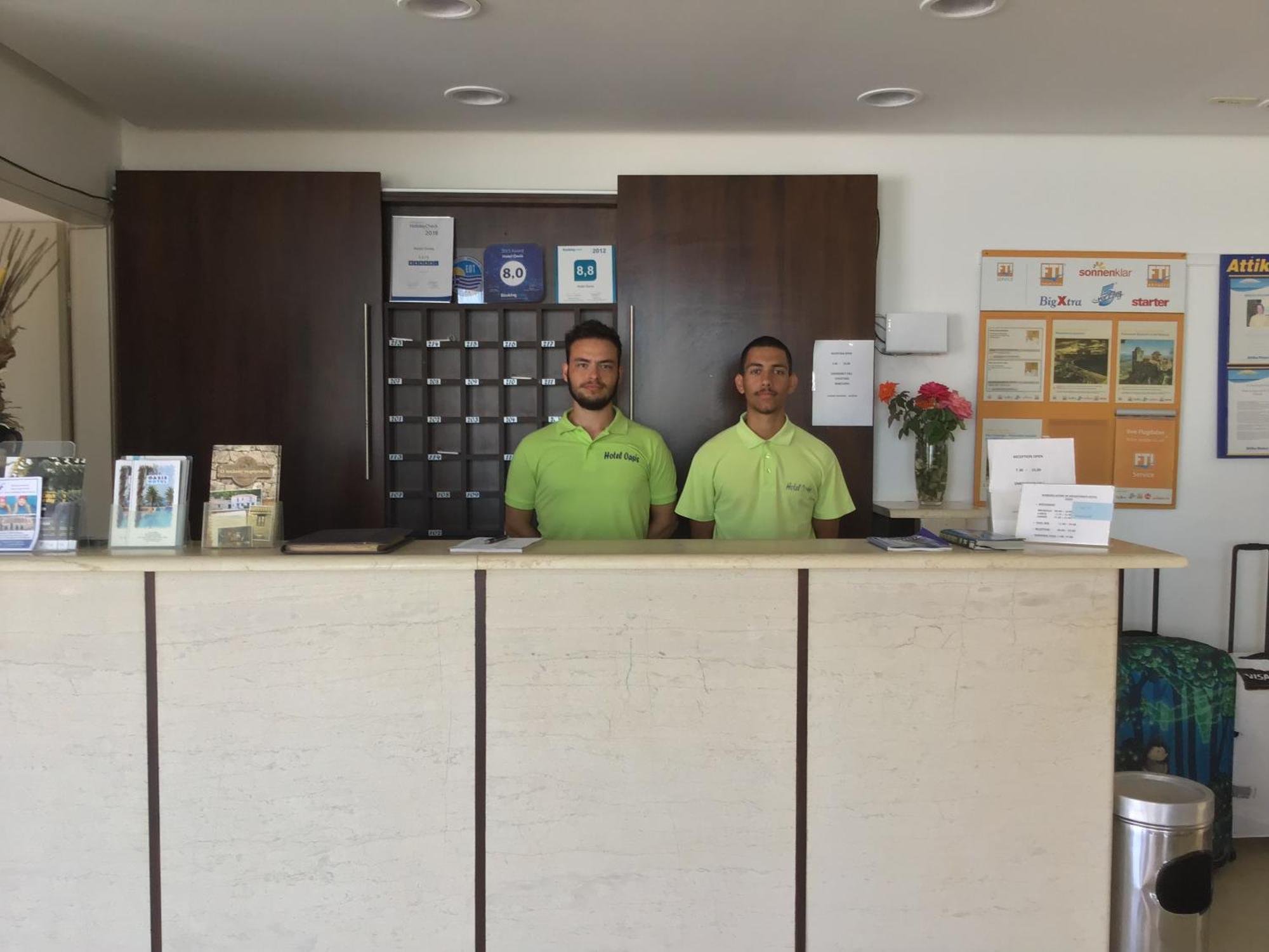 Hotel Oasis Kipariszía Kültér fotó