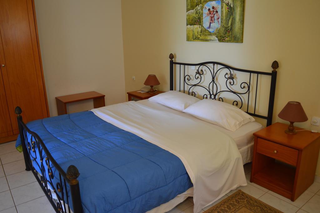 Hotel Oasis Kipariszía Kültér fotó