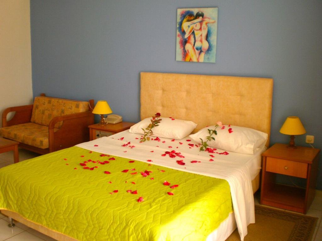 Hotel Oasis Kipariszía Kültér fotó